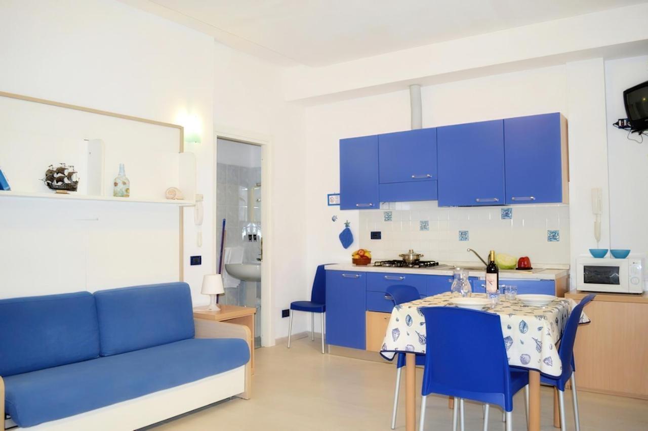 Residence Italia Финале Лигуре Екстериор снимка