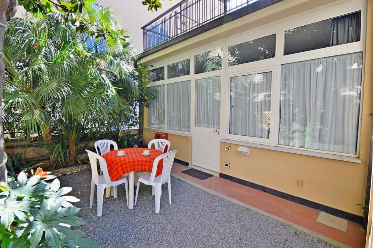 Residence Italia Финале Лигуре Екстериор снимка